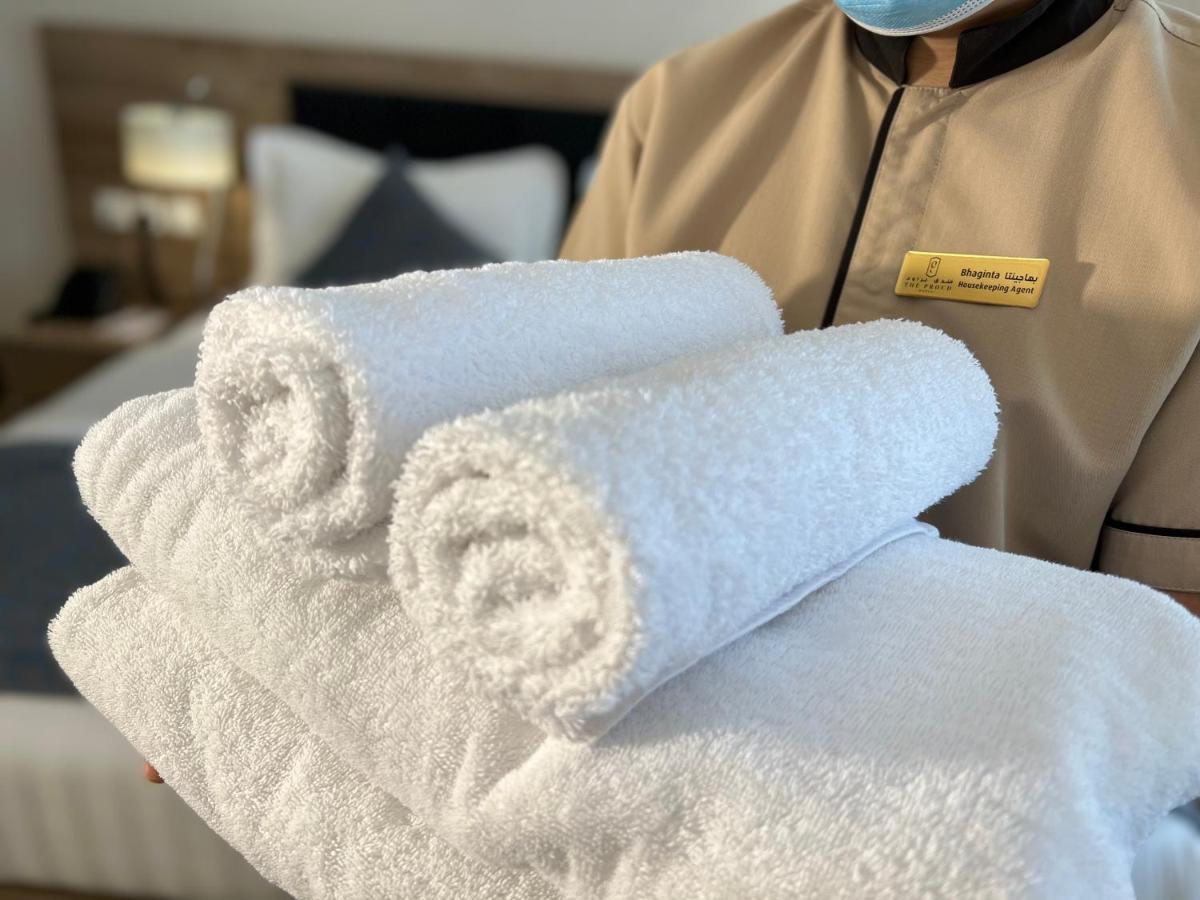 The Proud Hotel الخبر المظهر الخارجي الصورة